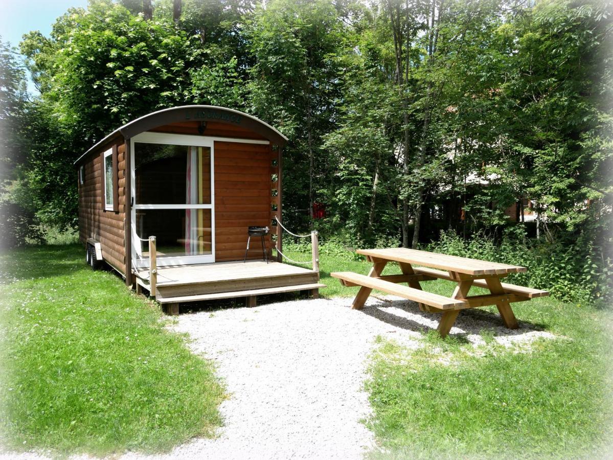 Roulottes Gites - Auberge De La Riviere Foncine-le-Haut Kültér fotó